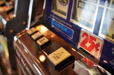 deluna slot featured game showcase
